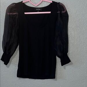 Lea & Viola Black Sheer Puff Sleeve Blouse